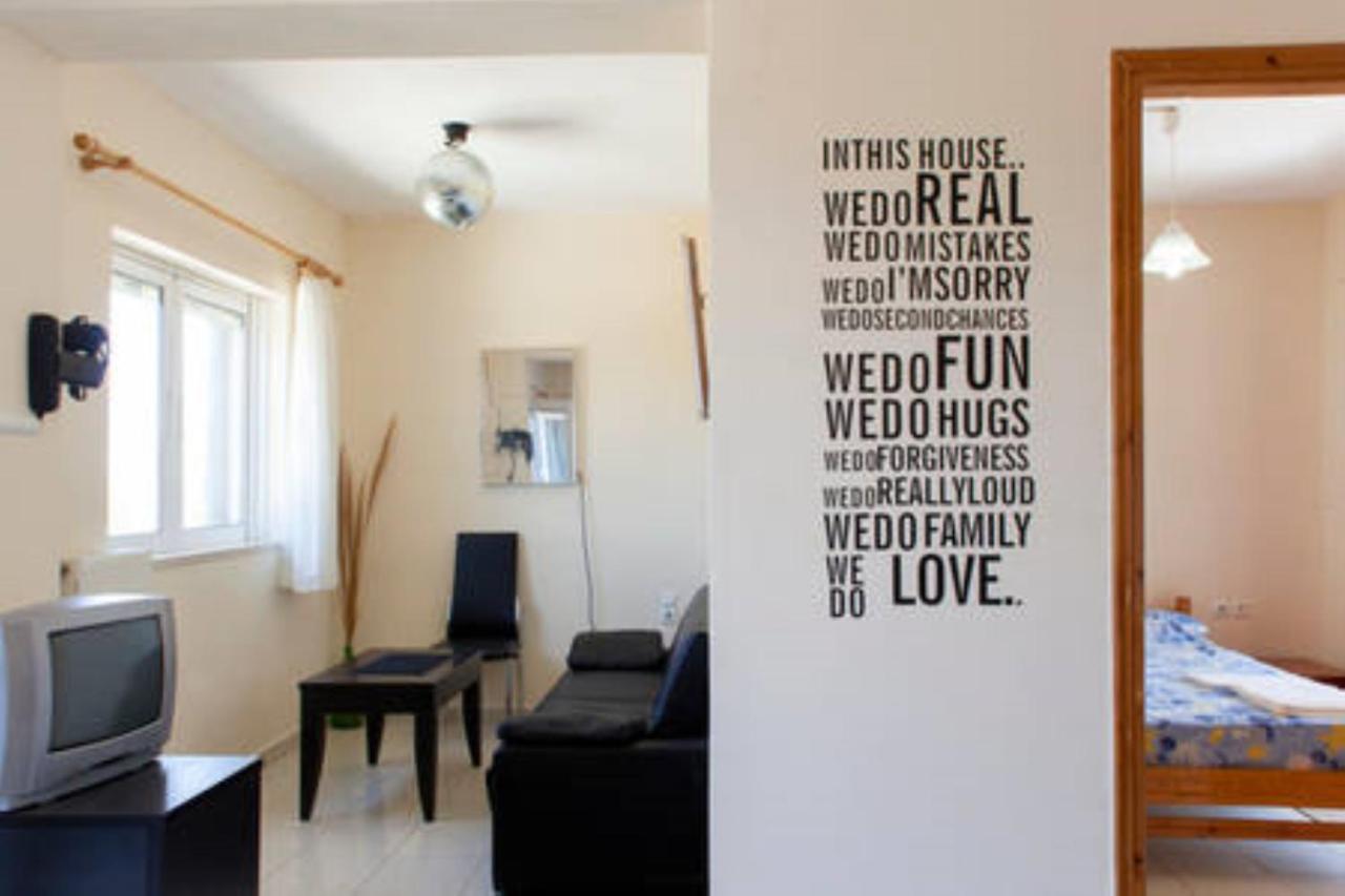 Makis Apartments Sitia  Exterior foto